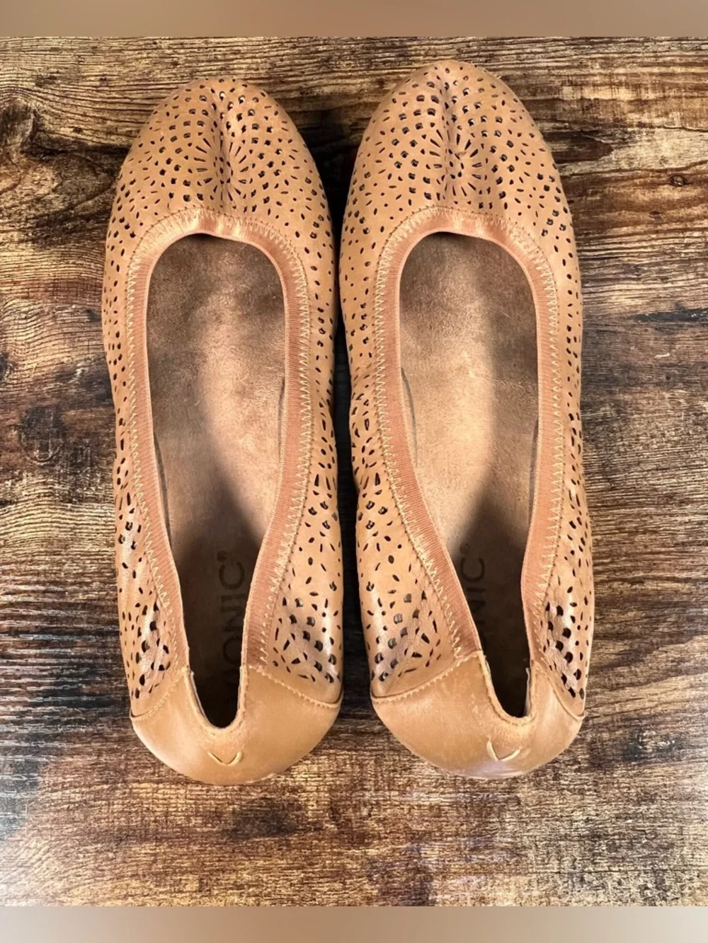 Vionic Ballet Flat Slip On Casual Shoes Brown Cutout Women's 9.5 - Picture 6 of 9